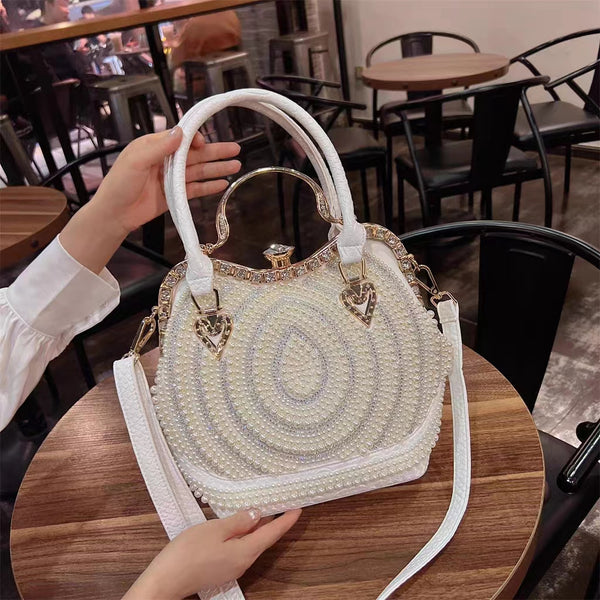 Bucket bag for women in 2023, new fashionable pearl studded diamond women's bag, versatile single shoulder bag, high-end feeling, crossbody bag, large appearance