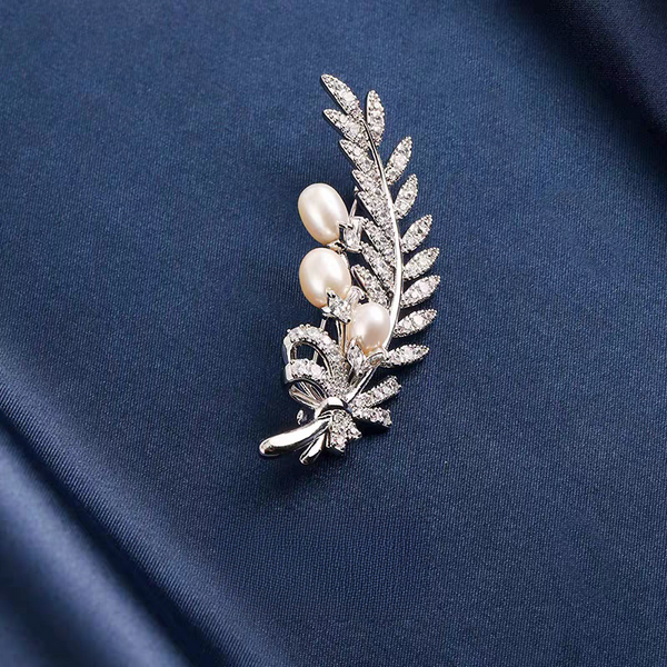 KISALL Feather Pearl Brooch